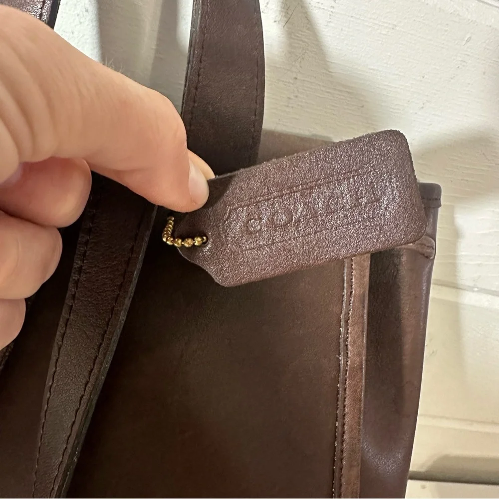 Vintage COACH 9791 Brown Genuine Leather Gold Classic Turn Lock Top Handle - Picture 5 of 13